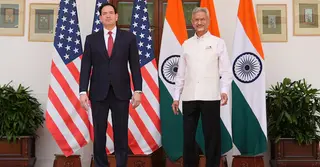 মার্কিন-ভারত দ্বিপক্ষীয় বৈঠক: নতুন মার্কিন নিষেধাজ্ঞা আইন ও জ্বালানি নিরাপত্তা নিয়ে দিল্লির শঙ্কা